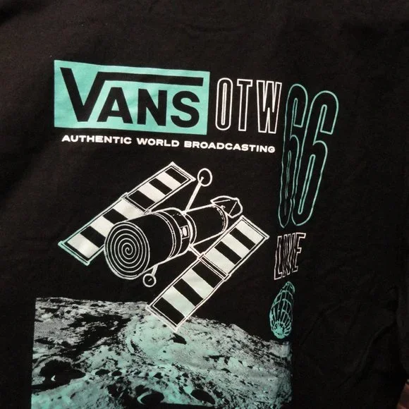 Vans Live 66 Worldwide Satellite Radio Graphic Long sleeve - Picture 2 of 5